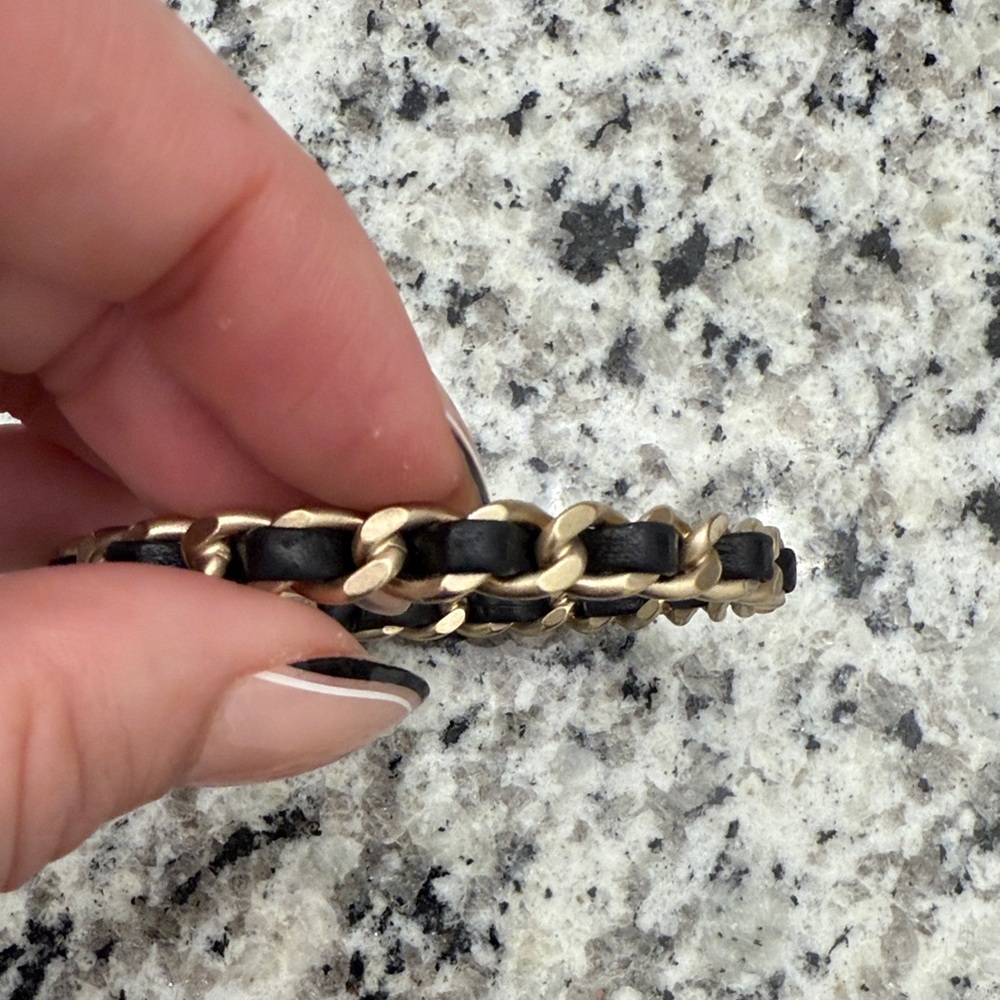 Chanel champagne gold and black leather chain bangle bracelet - Picture 4 of 4